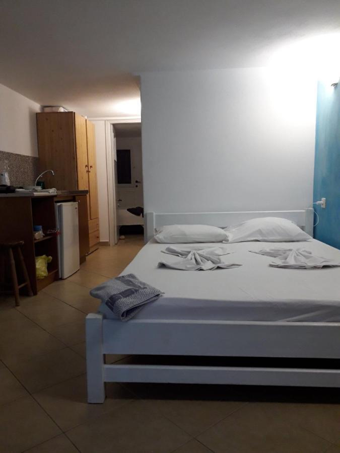 Sofia Studios Agia Anna  Exteriér fotografie